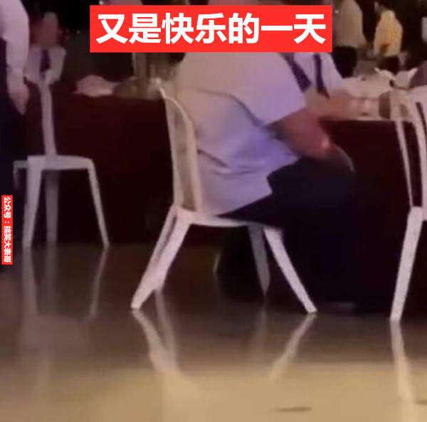 你到底行不行啊，不行让我一个朋友来！！